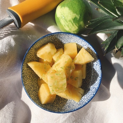Ananas frais coupé